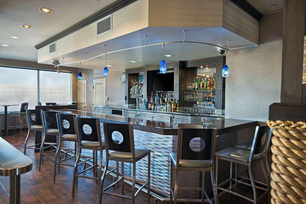 Oxford Suites Silverdale Restaurant photo