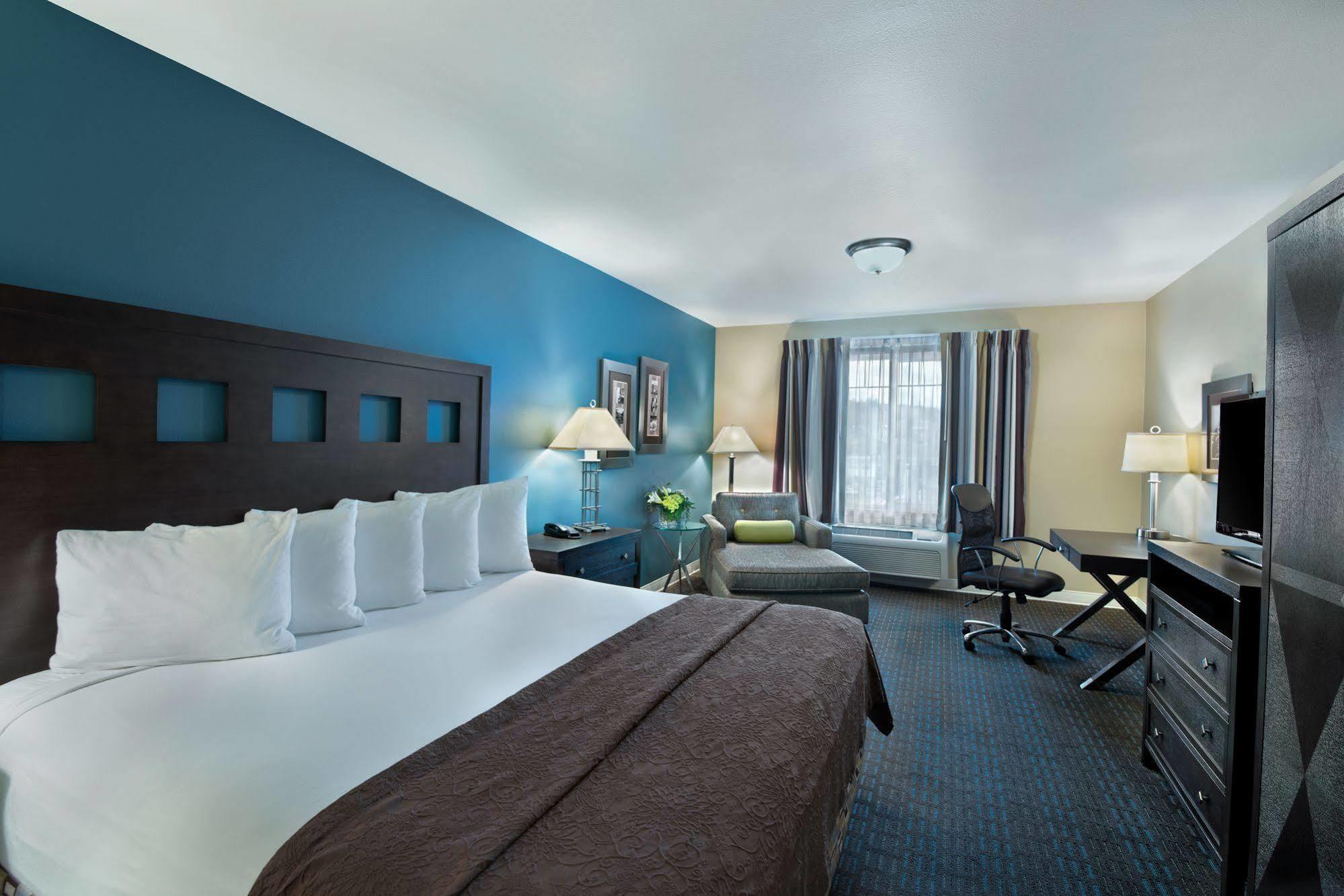 Oxford Suites Silverdale Extérieur photo